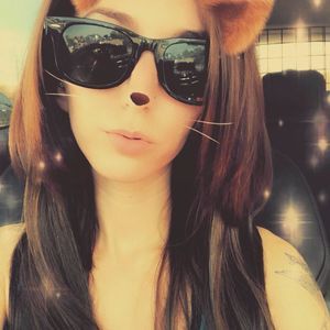 Meet your Posher, Cynthia